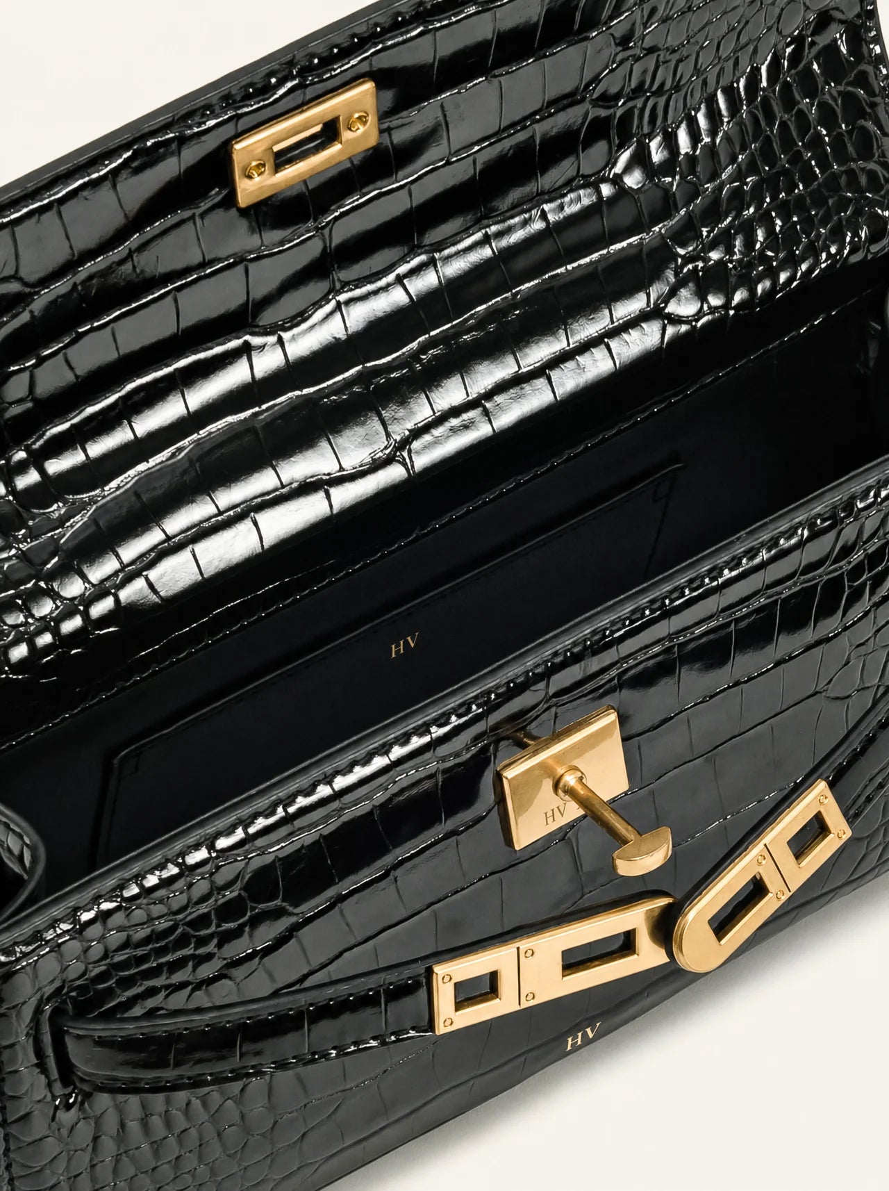 Solène Top Handle Bag — Noir Croc